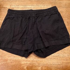 Old Navy black linen shorts